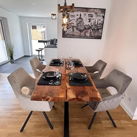 Holiday home M6 - Exklusives Ferienhausensemble Mit Direktanbindung Nach Ba Stegaurach